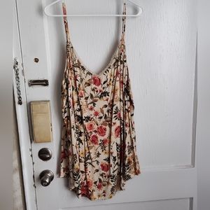 Floral tank